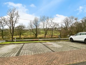 Parking- click for photo gallery